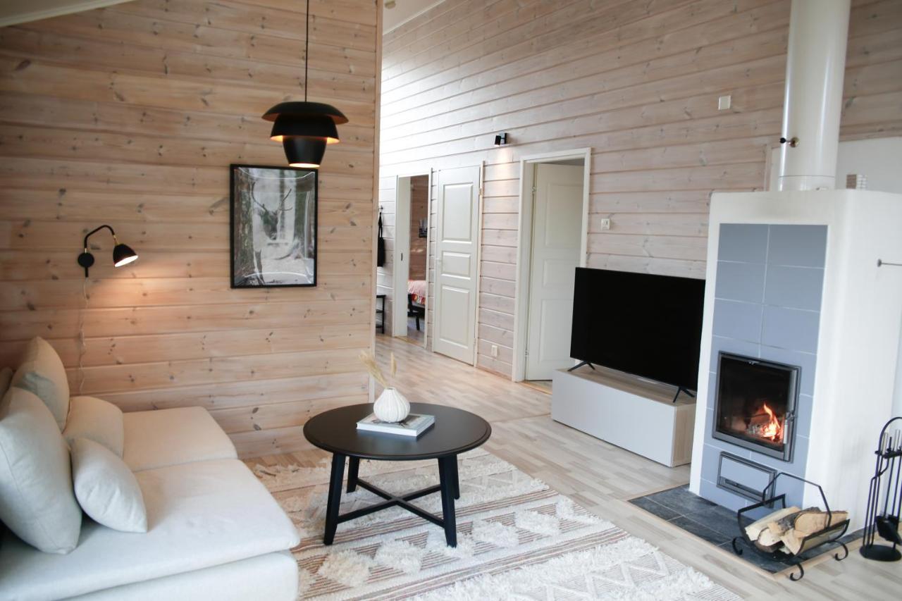 Villa Laidike With Sauna/Fireplace, 80 Km Helsinki Suomusjarvi Exteriér fotografie
